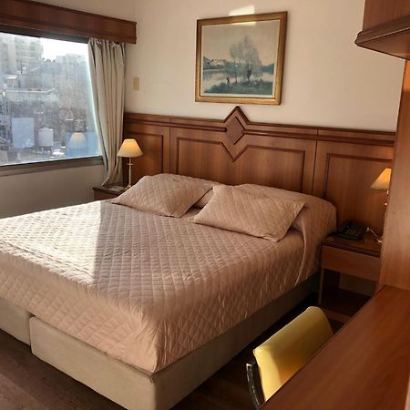 Hotel London Palace Монтевидео Экстерьер фото