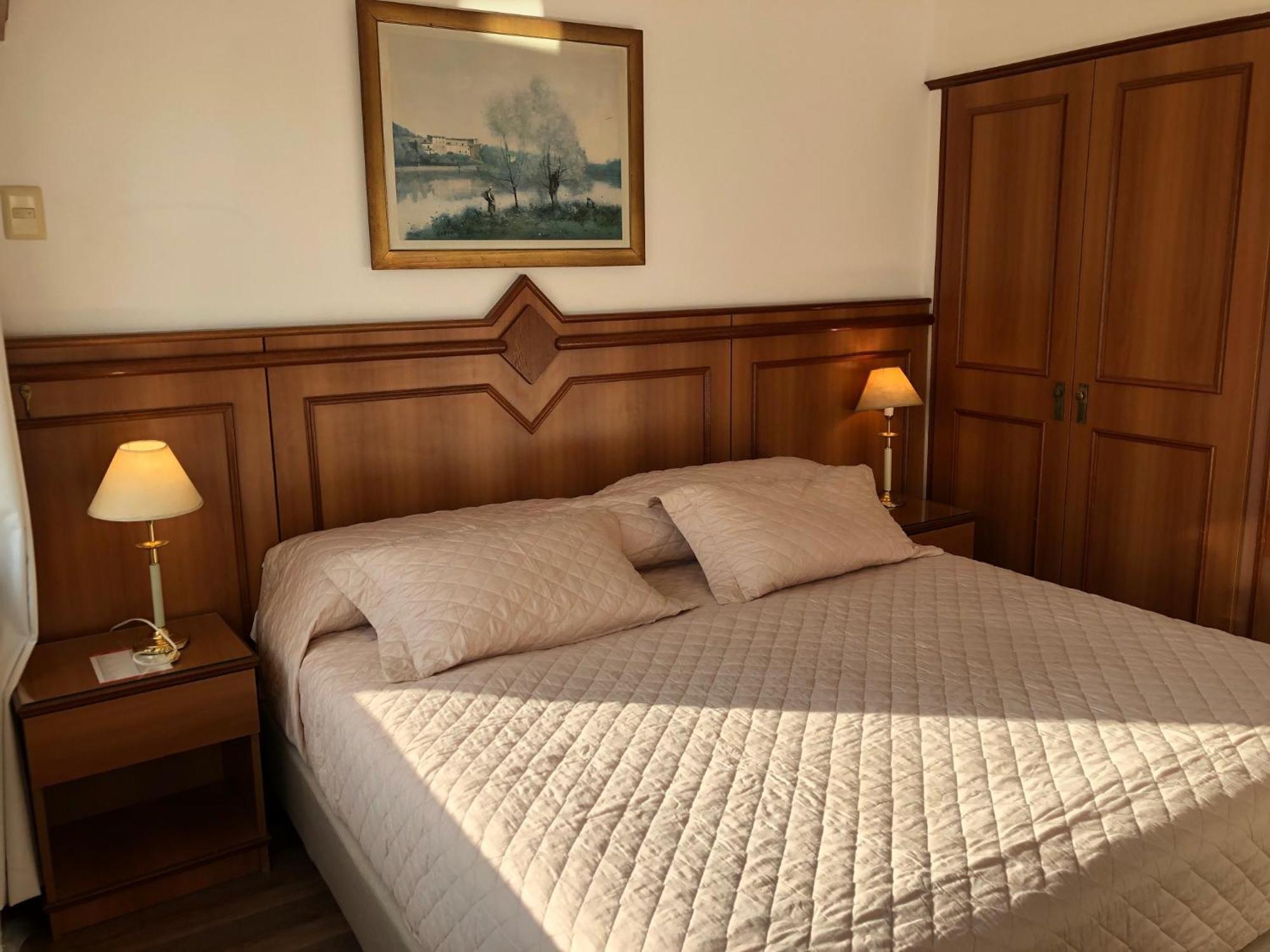 Hotel London Palace Монтевидео Экстерьер фото
